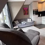 Tolle Mit Sonnenbalkon