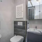 Tolle Mit Sonnenbalkon * 文尼斯塔特