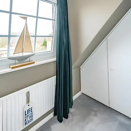 Tolle Mit Sonnenbalkon * Веннингштедт